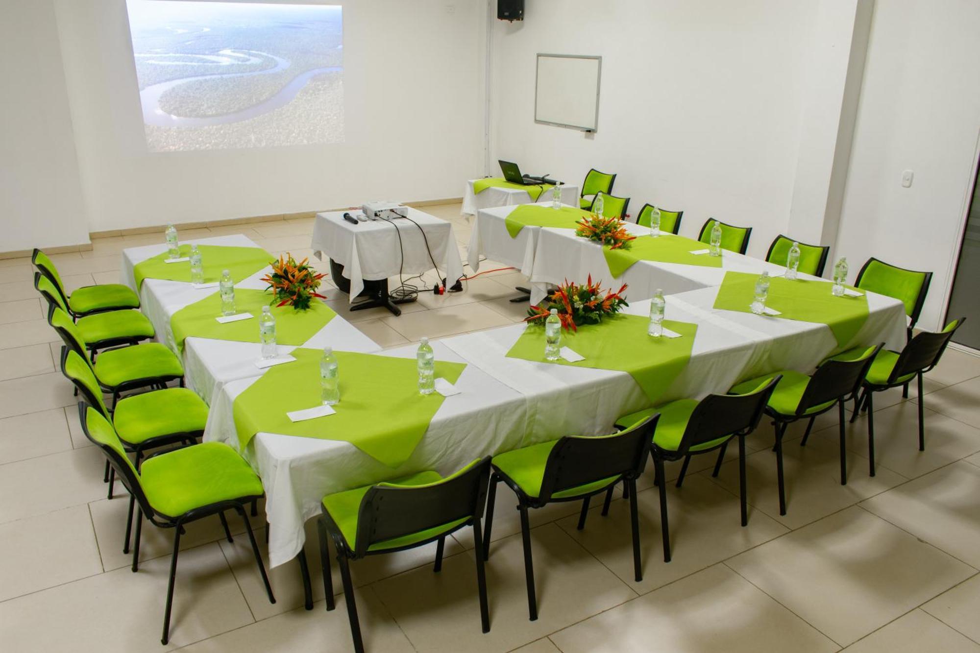 Waira Suites Летисия Экстерьер фото
